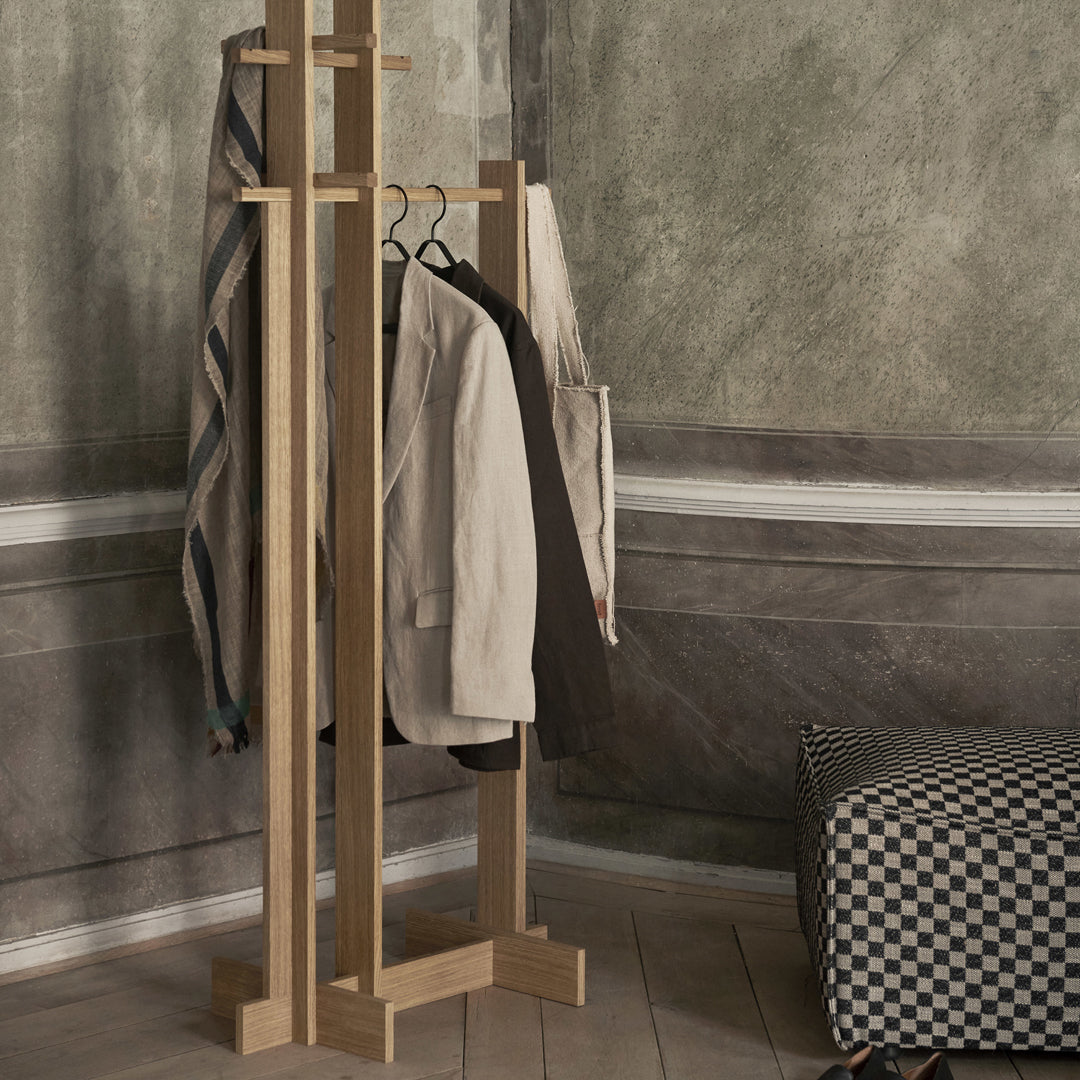 Bridge Clothes Stand