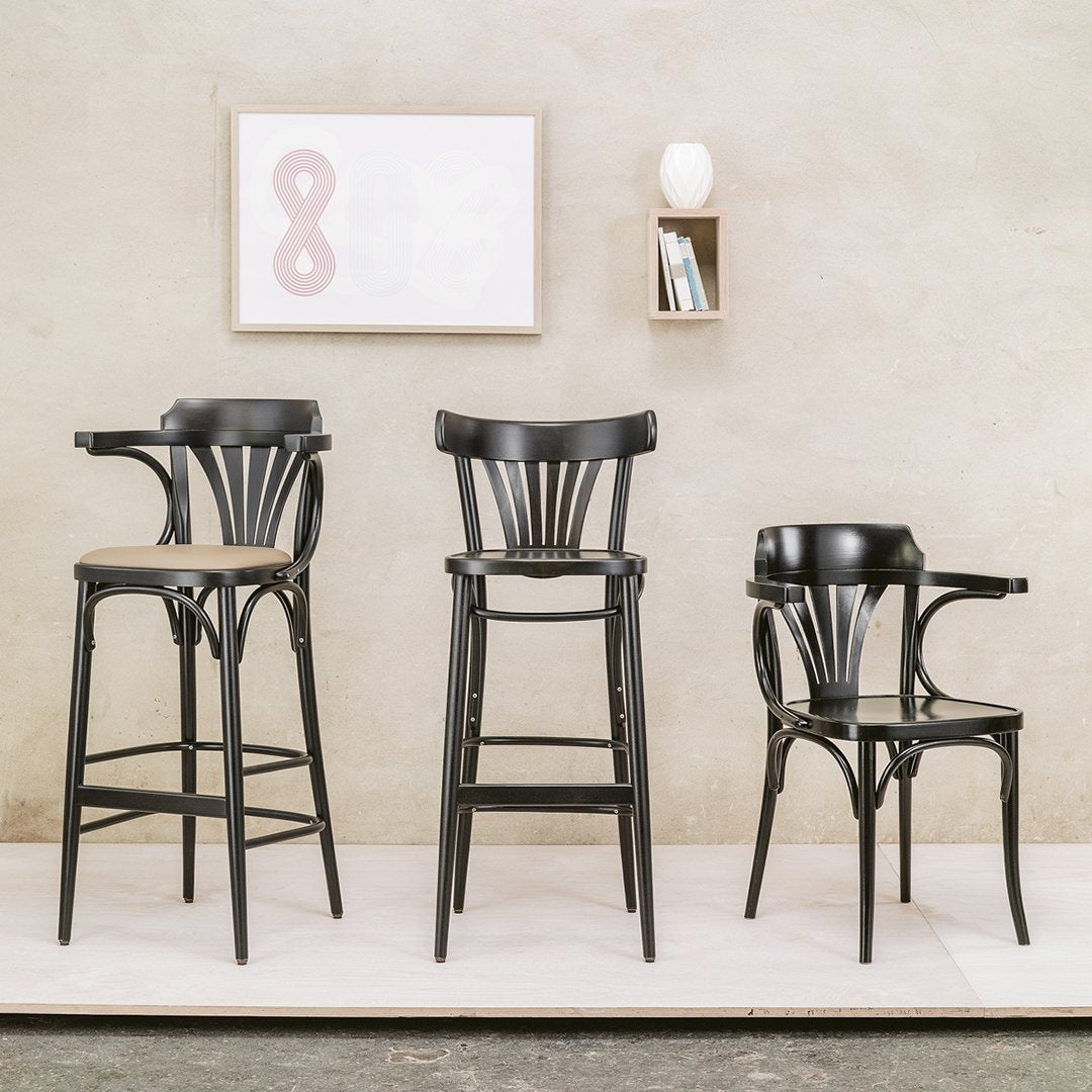 Armchair 25