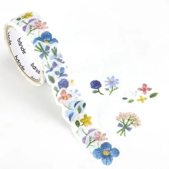 Bande - Small Flowers Blooming in the Embroidered Forest