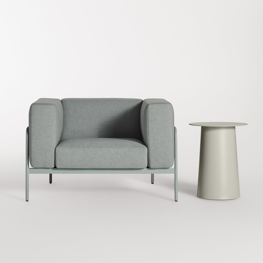 Cache Outdoor Lounge Chair