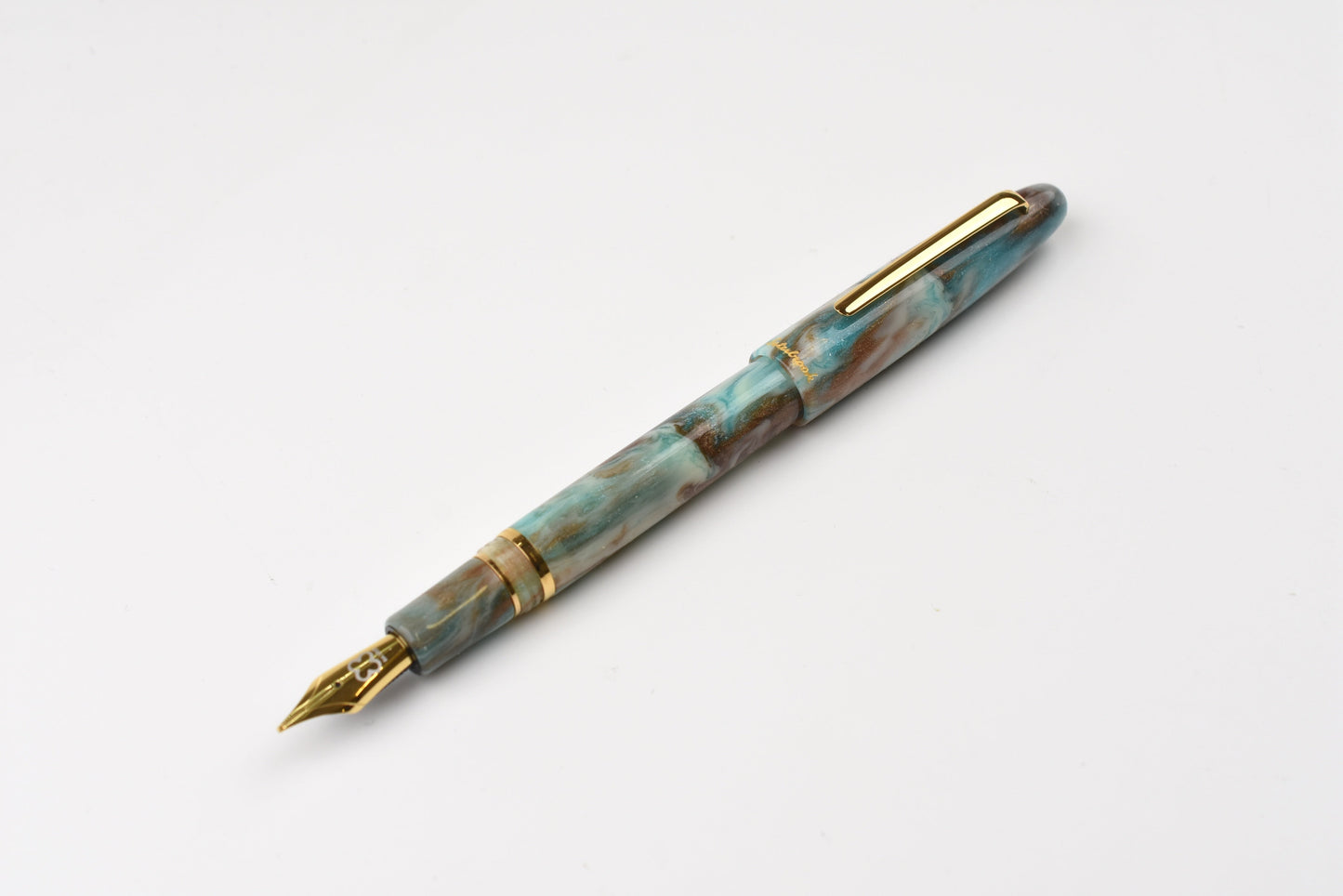 Esterbrook Estie Diamondcast Fountain Pen - Avalanche - Limited Edition