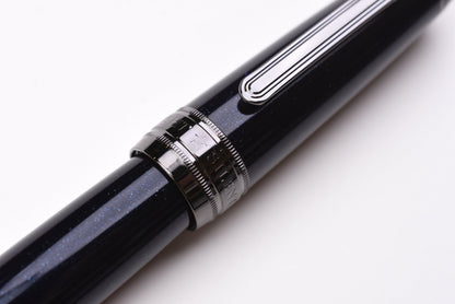 BUNGUBOX Original Oversized Fountain Pen - Silent Night