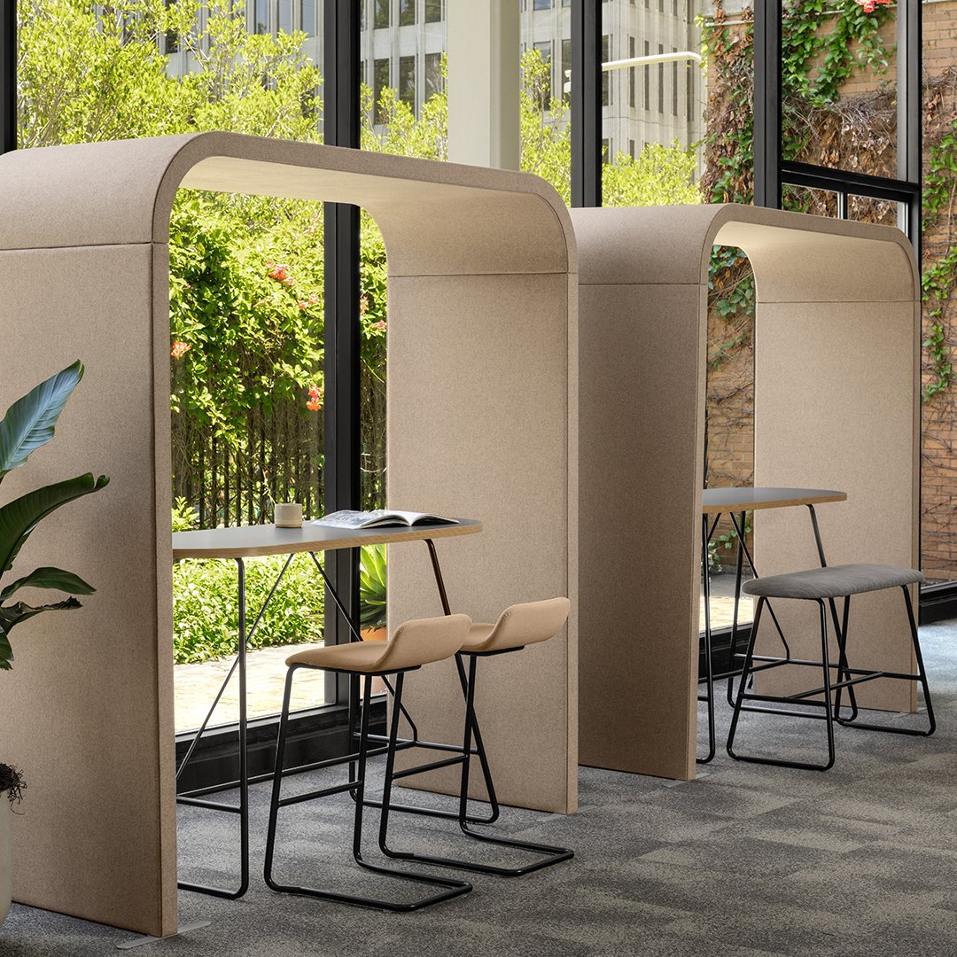 Arc Sound Absorbing Floor Screen w/ Feet