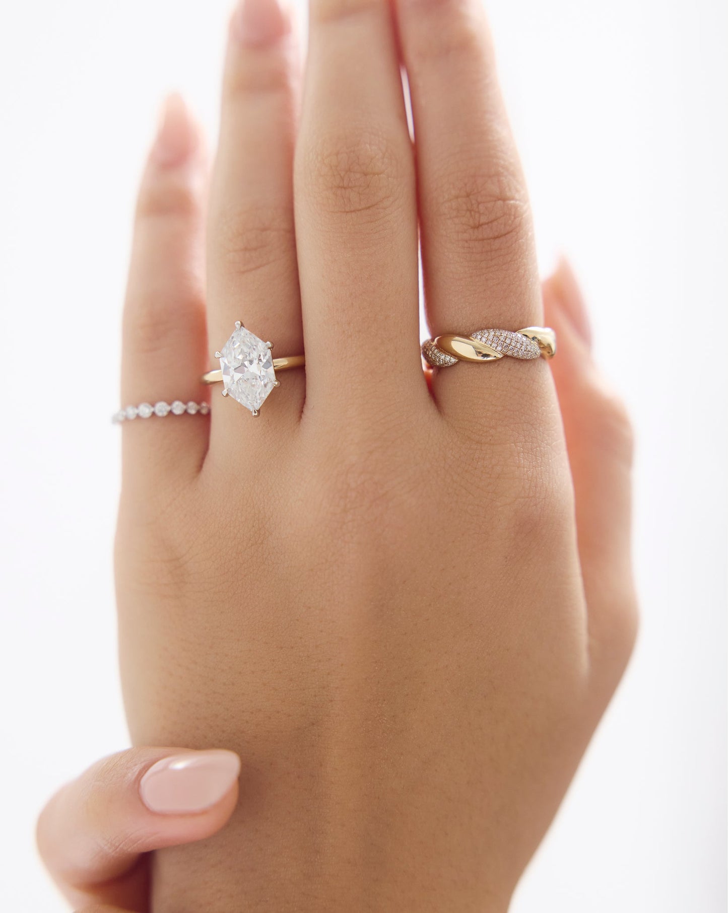 3.17 Duchess Lab Diamond in Whisper Thin® Hidden Halo