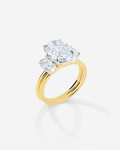 4.06 Oval Lab Diamond in Whisper Thin® Embrace