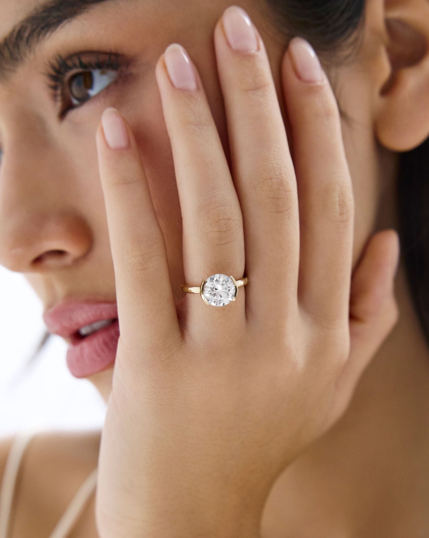3.20 Round Lab Diamond in The Edge