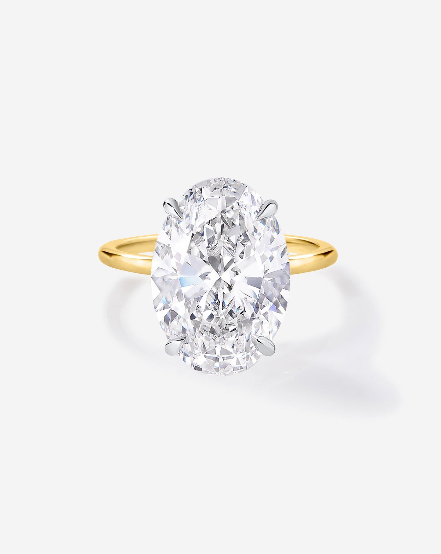 4.66 Oval Lab Diamond in Whisper Thin®